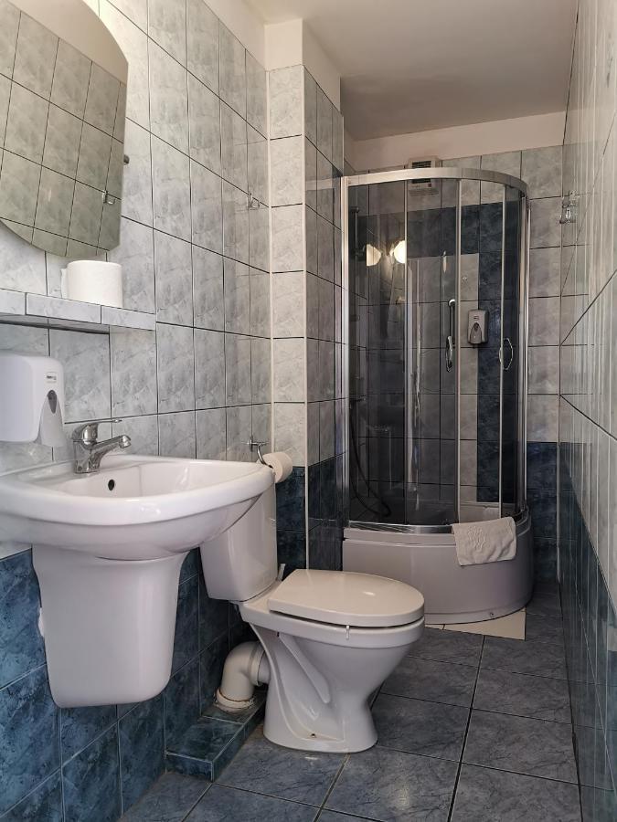 Hotel Atlantis Poznań Eksteriør bilde
