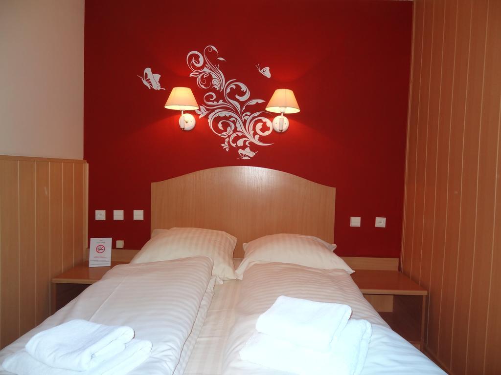 Hotel Atlantis Poznań Eksteriør bilde